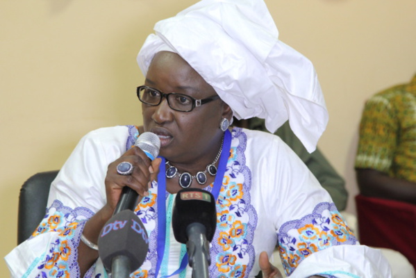 Investitures à Mankoo Taxawu Senegal : Hélène Tine dans tous ses états