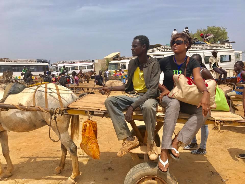La mannequin Evelyne Gomis en mode "Popenguine"