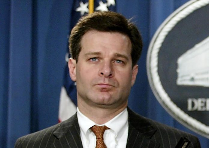 Donald Trump nomme Christopher Wray à la tête du FBI