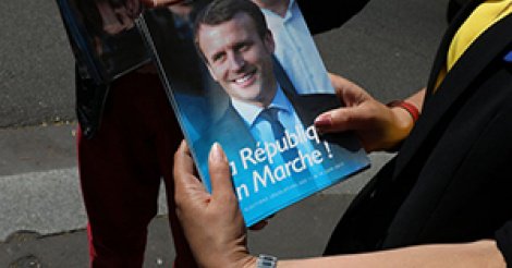 Législatives : le parti de Macron largement en tête Législatives : le parti de Macron largement en tête