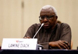 Affaire Lamine Diack : coïncidences troublantes d'une enquête "biaisée" Affaire Lamine Diack : coïncidences troublantes d'une enquête "biaisée"