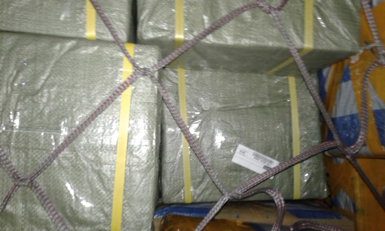 Aéroport LSS : un agent SHS  pris la main dans le sac ! Aéroport LSS : un agent SHS  pris la main dans le sac !