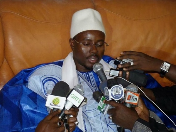 Serigne Bass Abdou Khadr et la polémique sur «Kër Serigne Touba» Chicago
