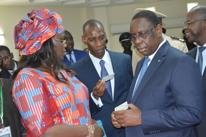 Cartes biométriques – Le Sénégal dépense 37 milliards de plus que le Mali