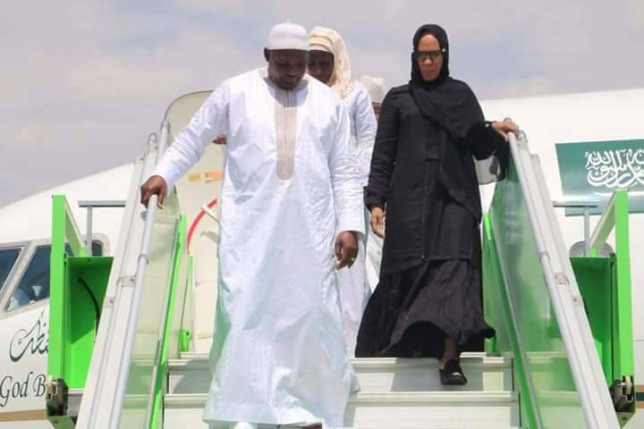 Le Président Barrow en pèlerinage à la Mecque