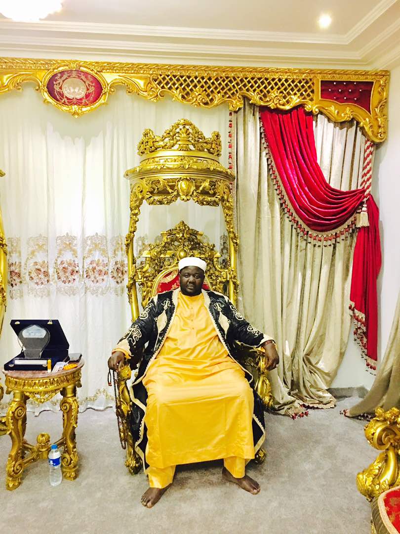 Résultat de recherche d'images pour "serigne mansour niass"