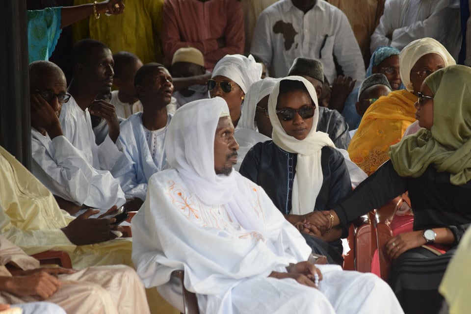 Levée du corps de Djibo Ka: les émouvantes images de ses filles