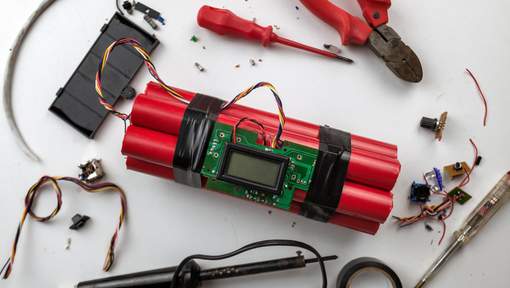 Quand Amazon vous aide à préparer une bombe Quand Amazon vous aide à préparer une bombe