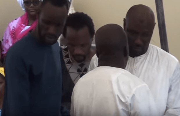 (Vidéo) Inhumation de Feue Débel Baldé, épouse de « Jojo » à Thiès