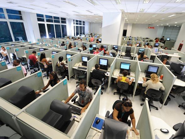 Télécommunications : 26 suspects arrêtés pour fraude sur les call center