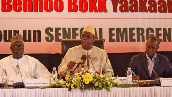 Benno Book Yaakaar répond à Me Wade: «le solde du Sénégal se situe à plus 165 milliards disponibles »