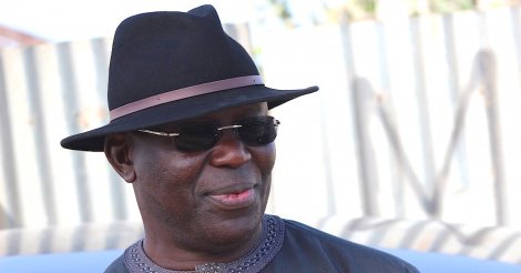 Babacar Gaye : "Wade pense tout le temps à sa retraite"