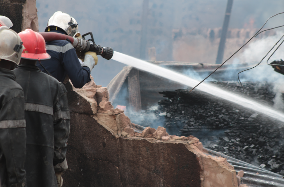 Incendie au Parc Lambaye : Les sapeurs-pompiers dépassés