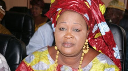 Woré Sarr à Mansour Faye : «Diminuez les gris-gris que vous mettez dans l’eau … » Woré Sarr à Mansour Faye : «Diminuez les gris-gris que vous mettez dans l’eau … »