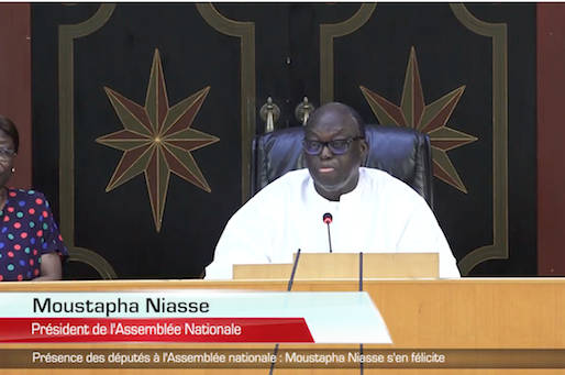 Assemblée nationale : Moustapha Niasse affirme avoir parlé à Cheikh Tidiane Gadio Assemblée nationale : Moustapha Niasse affirme avoir parlé à Cheikh Tidiane Gadio