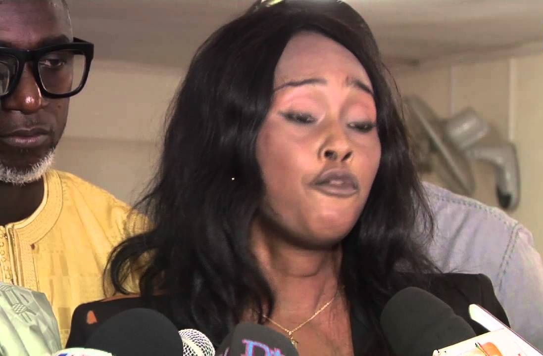 Démenti d'un proche de Maimouna Bousso: " personne ne lui a offert un immeuble (...) Karim Wade a juste (...) Maimouna vit d'hôtel en hôtel depuis lors (...) Démenti d'un proche de Maimouna Bousso: " personne ne lui a offert un immeuble (...) Karim Wade a juste (...) Maimouna vit d'hôtel en hôtel depuis lors (...)