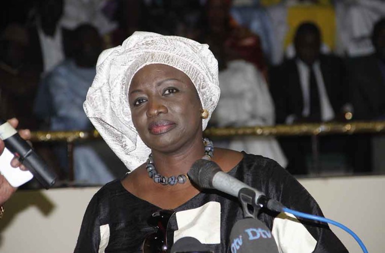 Affaire Mimi Touré: La justice et l’Assemblée nationale doivent ouvrir des enquêtes