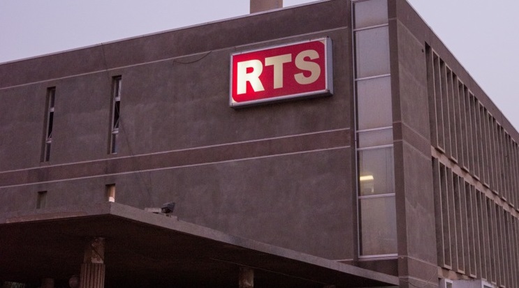 Procès et traitement «déséquilibré de l’info» – La Rts chargée