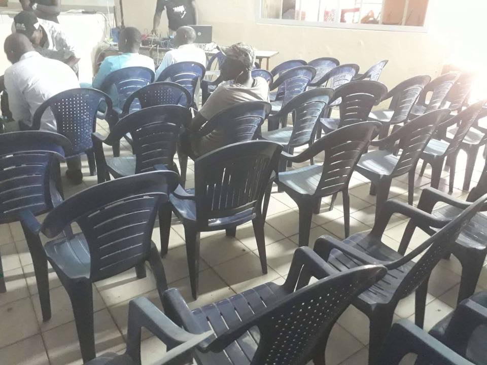  Candidat déclaré à la Présidentielle, Boubacar Camara incapable de remplir... le petit foyer de Grand Yoff
