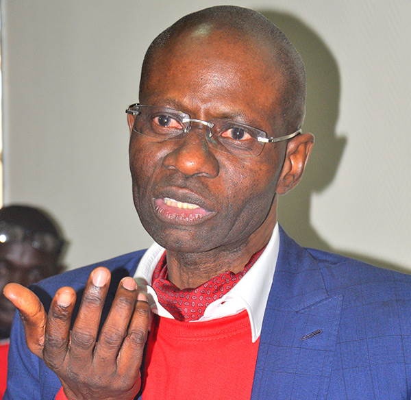  Candidat déclaré à la Présidentielle, Boubacar Camara incapable de remplir... le petit foyer de Grand Yoff