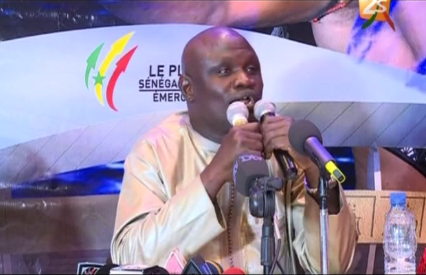 Gaston roule pour Macky et descend une certaine presse Gaston roule pour Macky et descend une certaine presse