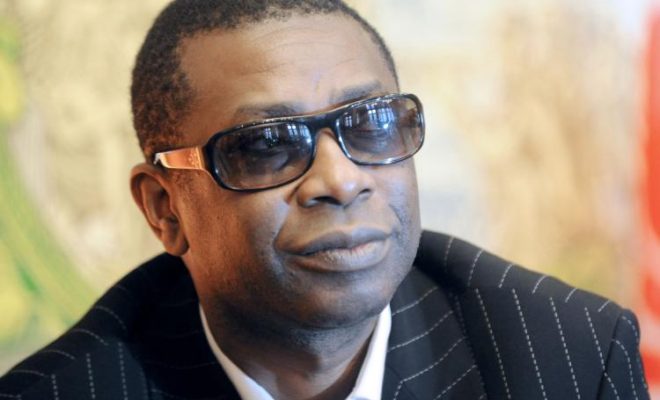 Youssou NDOUR bénit les futurs projets de ses deux anciens collaborateurs, Alassane Samba DIOP et Mamadou Ibra KANE