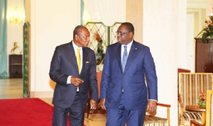 EXCLUSIVITÉ DAKARPOSTE !  Démenti cinglant à une supposée tension entre Dakar et Conakry : le Président Alpha Condé à Dakar pour passer ses vacances à Saly