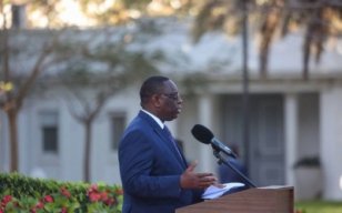 Nitdoff tire sur le Président Macky Sall Nitdoff tire sur le Président Macky Sall