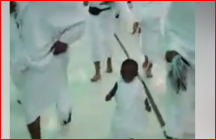 Vidéo: L’image de ce bébé effectuant la Safa Marwa à la Mecque émeut la toile