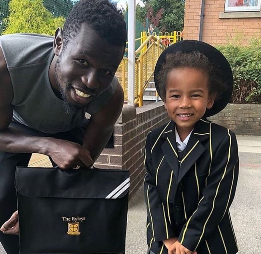 Arrêt sur image : Mame Birame Diouf dévoile son fils ! Arrêt sur image : Mame Birame Diouf dévoile son fils !