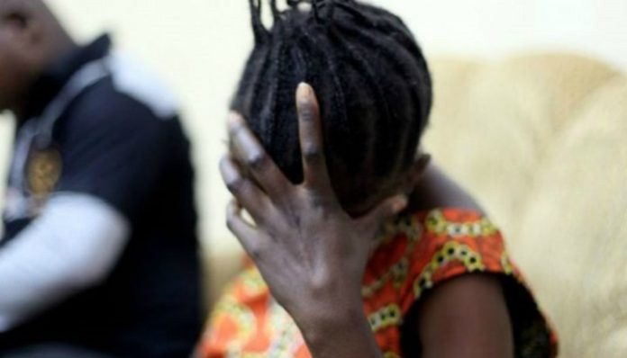 Découvrez ce que l’agresseur a fait à cette dame