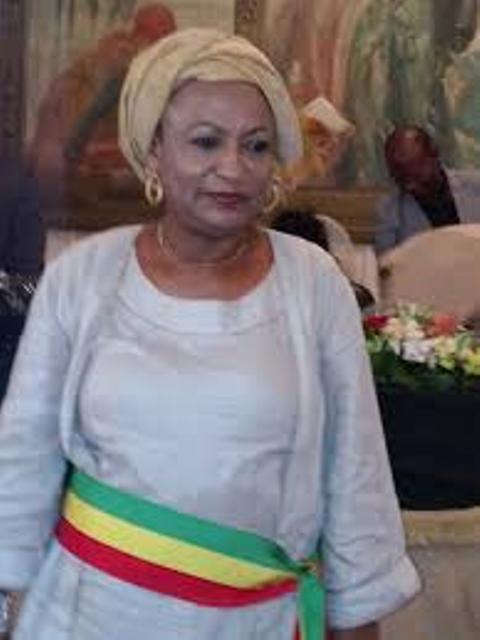 Soham Wardini désormais maire de Dakar
