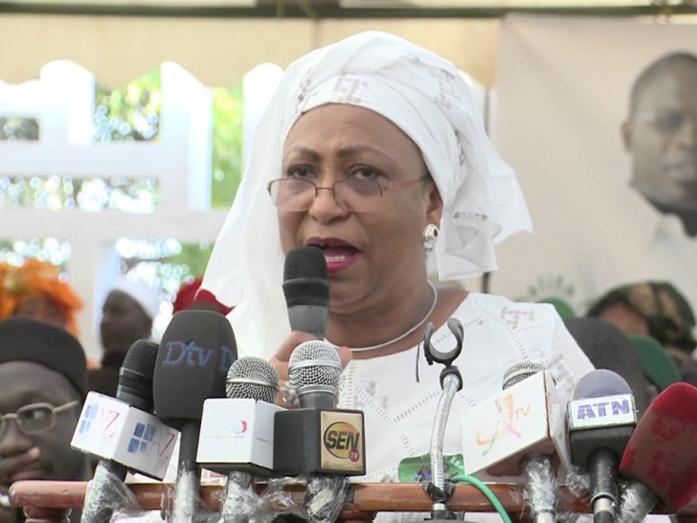 Soham Wardini: « je ne veux plus que Dakar soit cité parmi les villes les plus sales au monde… » Soham Wardini: « je ne veux plus que Dakar soit cité parmi les villes les plus sales au monde… »