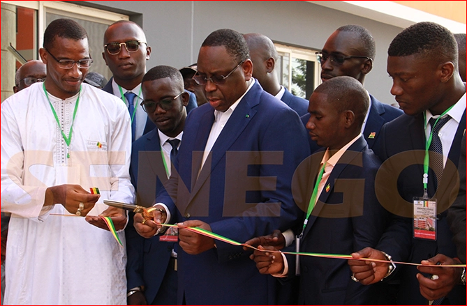Inauguration de six nouveaux pavillons à l’Ucad par Macky Sall. Regardez