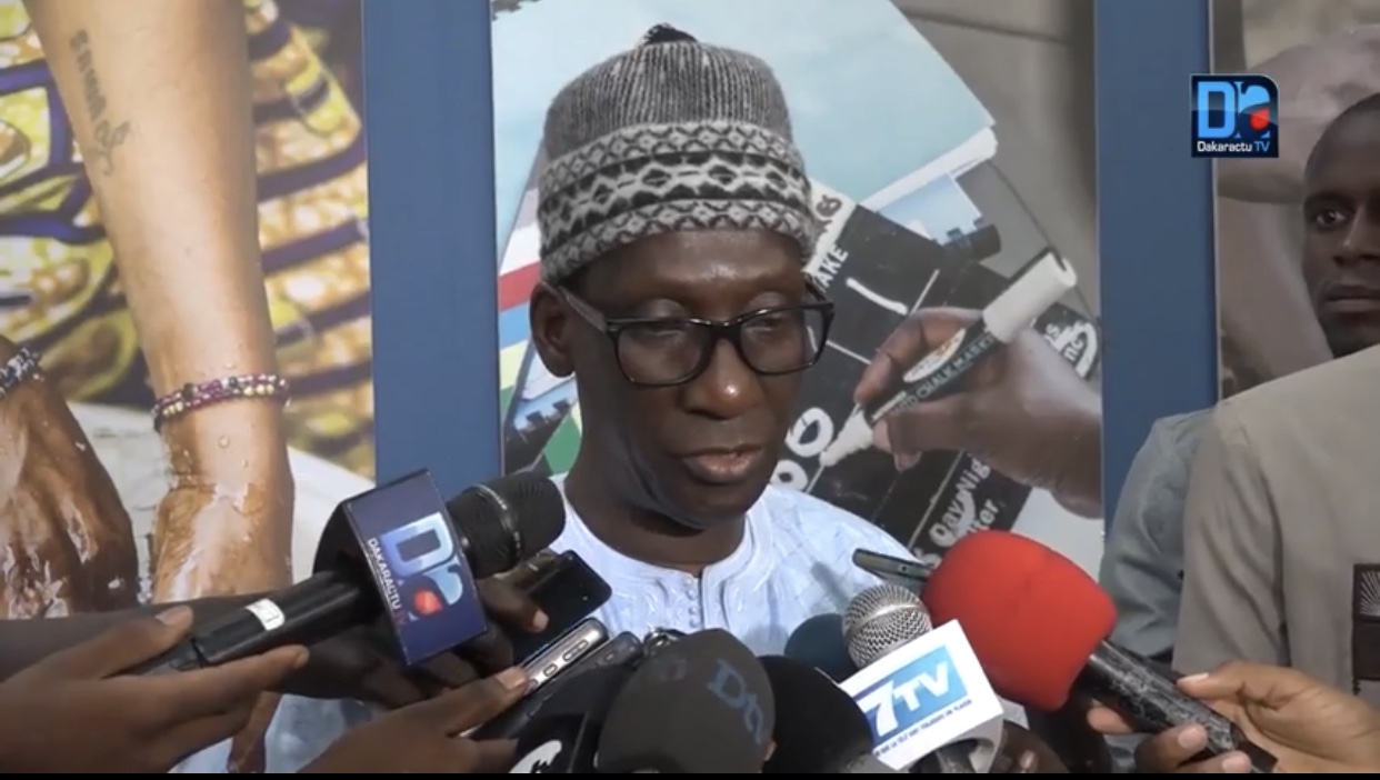 Dette - Decroix critique Senghor et Macky : « Il était un bon grammairien, mais ça s’arrête là… Macky est arrivé et on a eu une accélération de l’endettement»