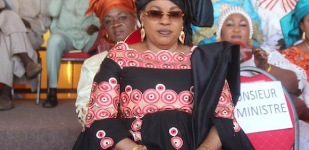 Visite à Touba : Les femmes de l'Apr fâchent Serigne Bass Mbacké Abdou Khadre