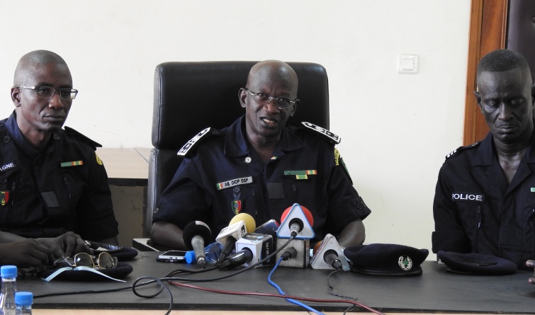 Sécurité À Touba : La Police Cible Les Quartiers Populaires Sécurité À Touba : La Police Cible Les Quartiers Populaires