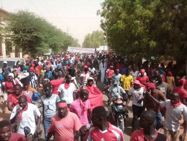 MATAM : MARCHE DE PROTESTATION CONTRE LES RETARDS DANS DES TRAVAUX D’INFRASTRUCTURE