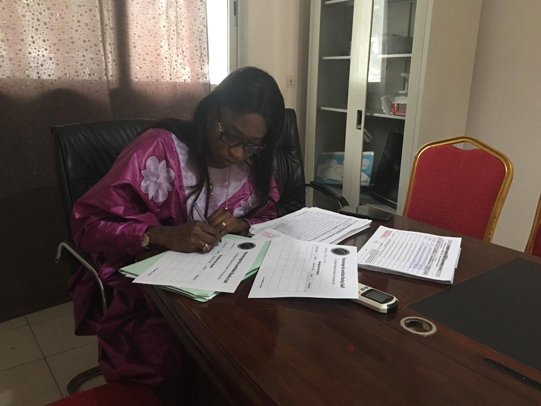 La coalition ADIANA  de thierno lo dépose un premier jet de 16.078 parrains pour Macky Sall