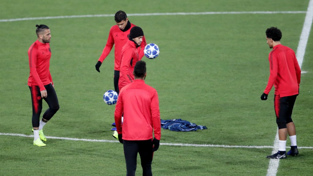 Ligue des champions : une victoire à Belgrade et le PSG s'envole en 8e de finale
