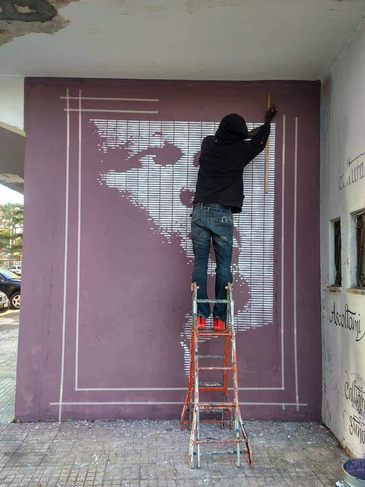 Italie – Le portrait de Sonko peint sur un mur !