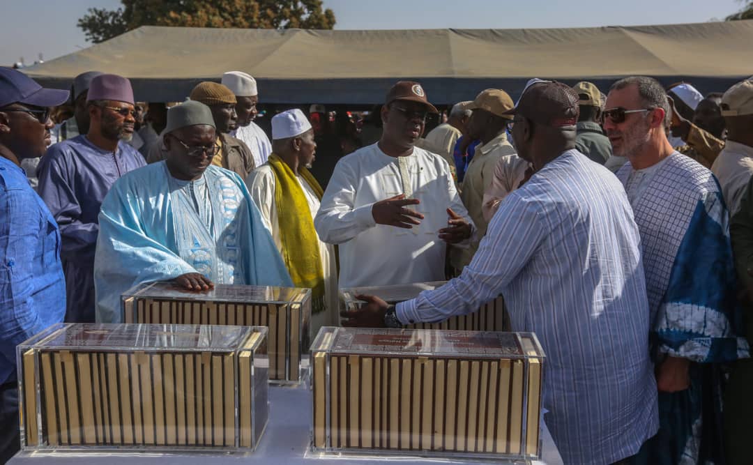 Macky fait foule à Sokone