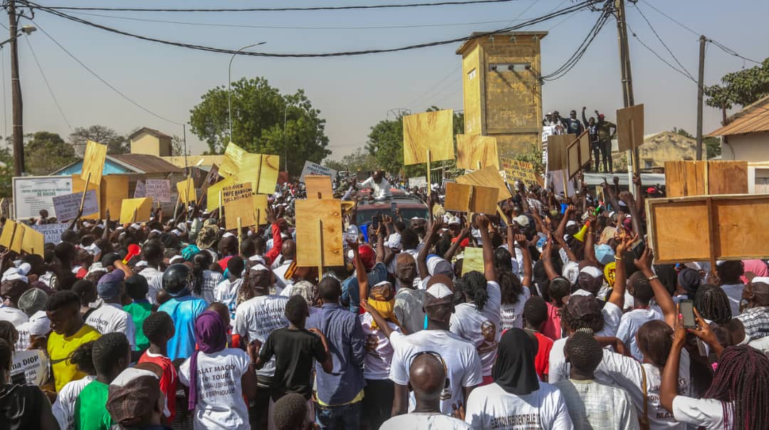 Macky fait foule à Sokone