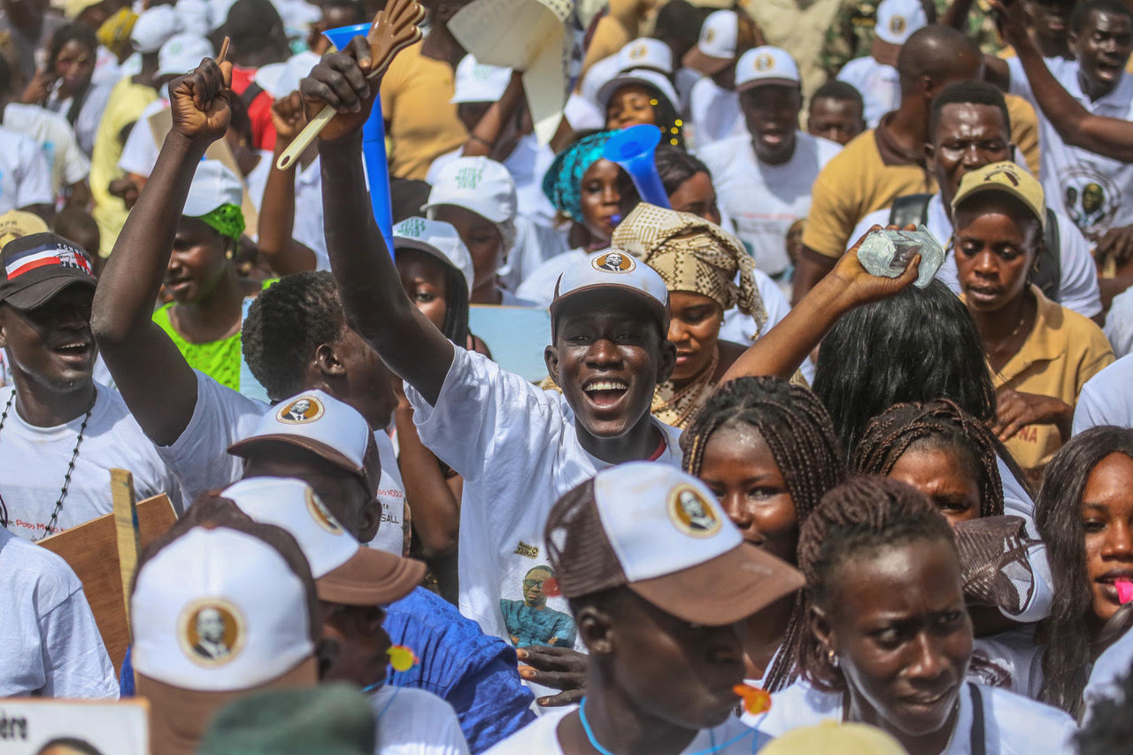 Macky Sall à Guinguénéo, "futur hub logistique ferroviaire du Sénégal" Macky Sall à Guinguénéo, "futur hub logistique ferroviaire du Sénégal"
