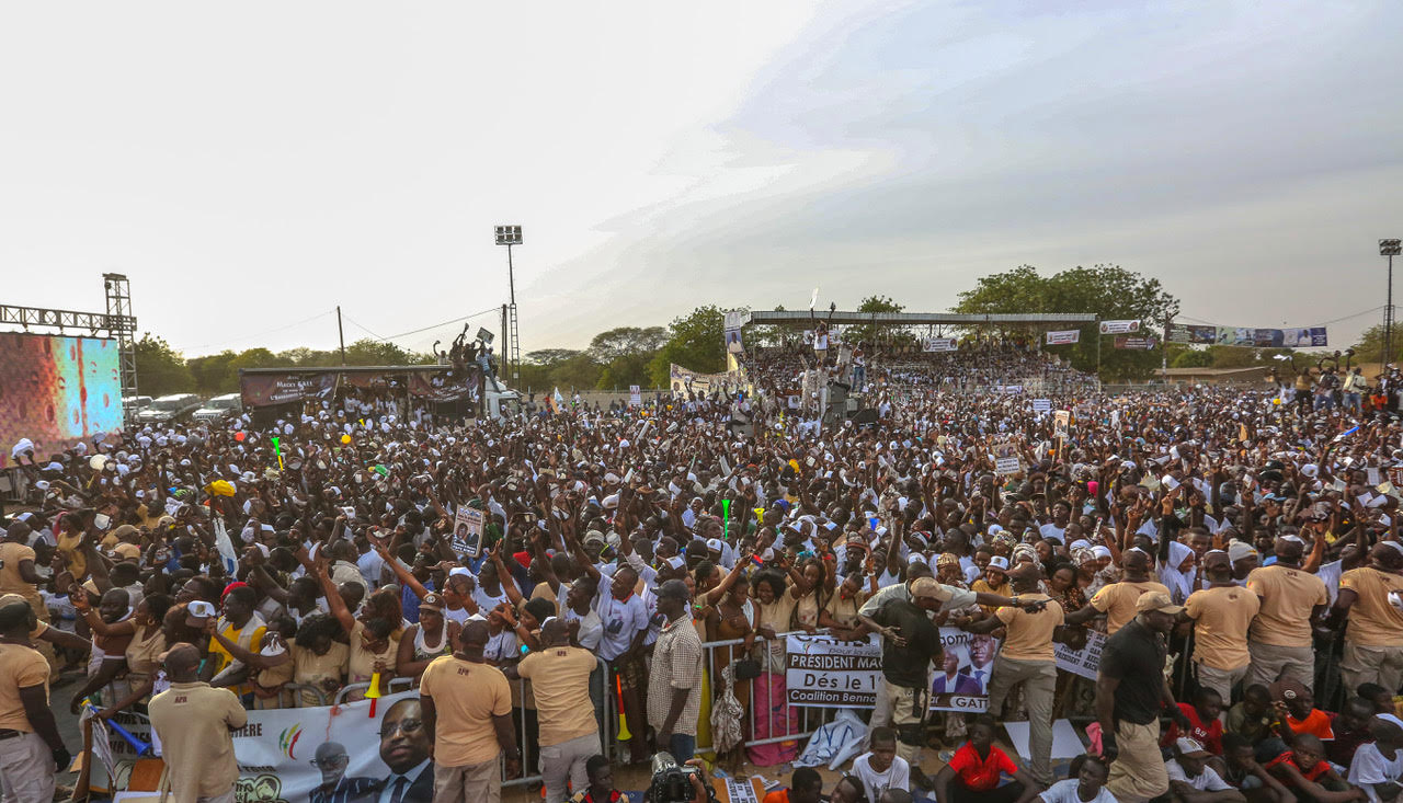 ​Fortes affluences à Gossas et à Bambey : Macky rassuré par ses militants