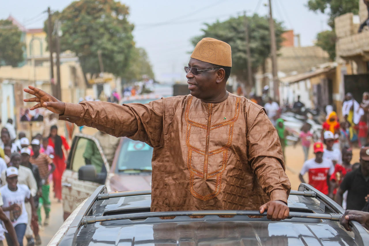 ​ Tivaouane : Macky loue le rôle des confréries