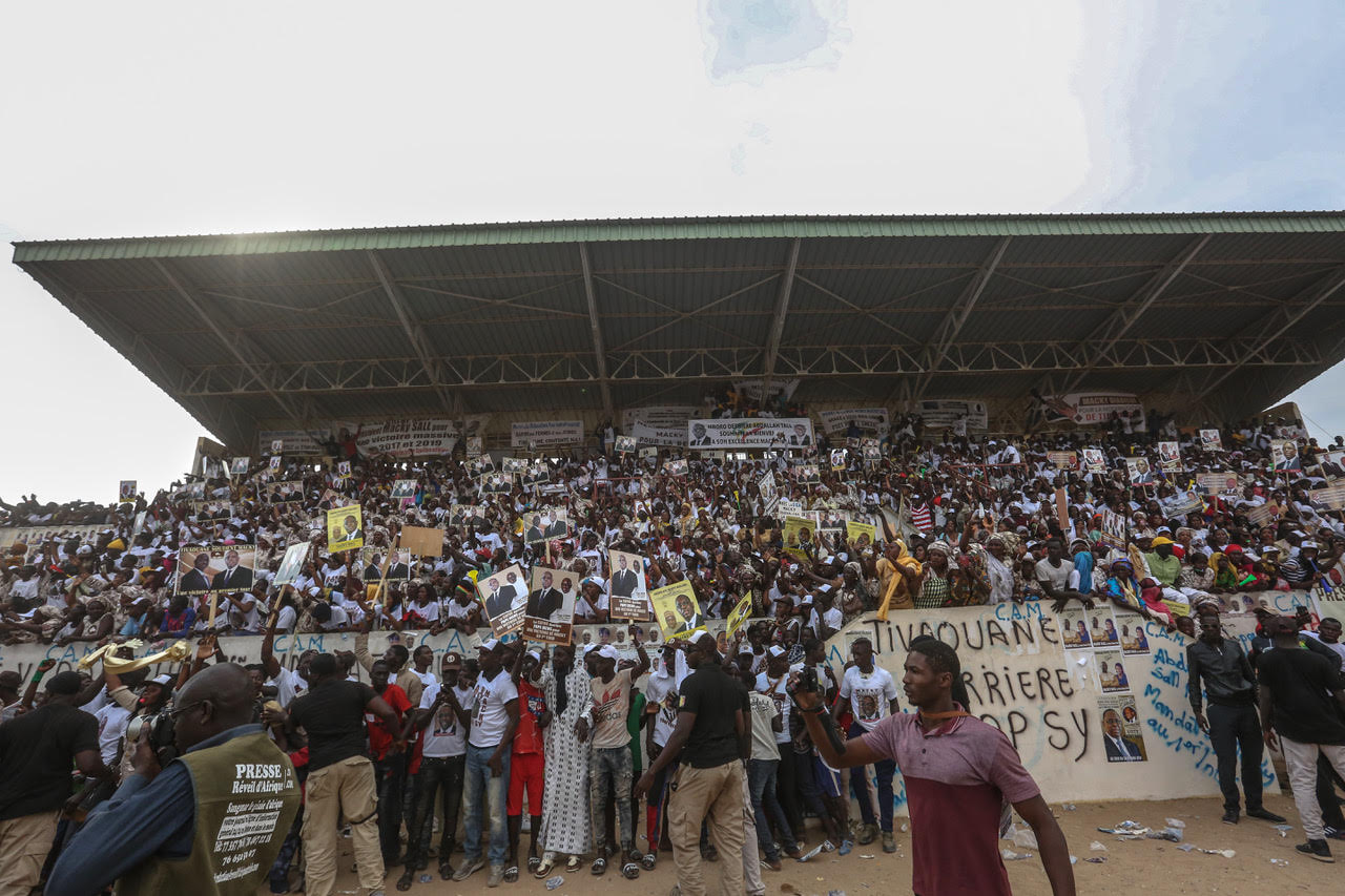 ​ Tivaouane : Macky loue le rôle des confréries