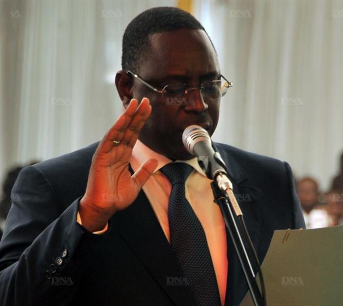 Macky Sall prête serment le ...