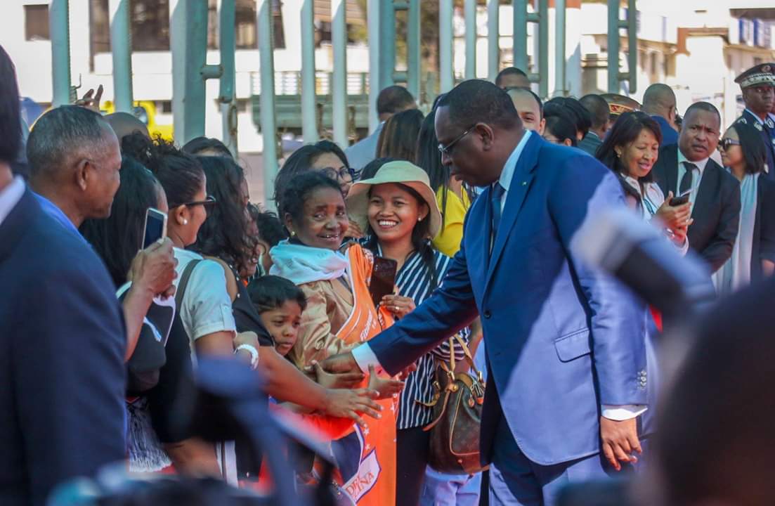 PRESTATION DE SERMENT DE MACKY SALL- Les images de l'arrivée à Dakar du PR Malgache Andry Rajoelina