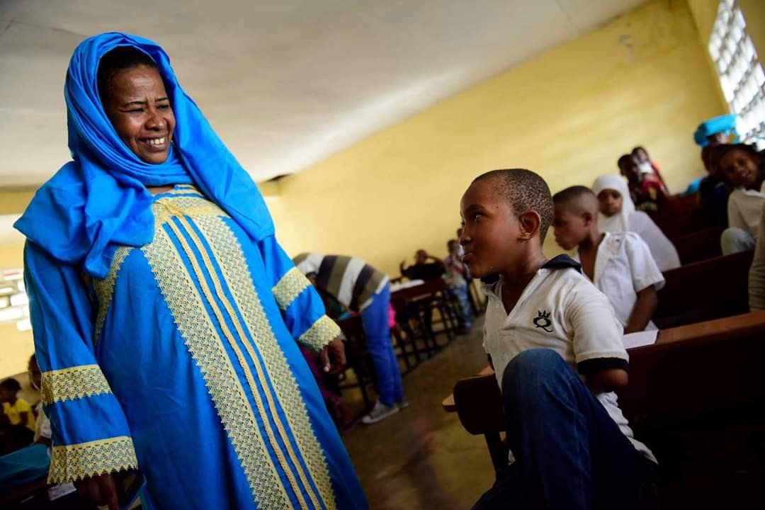Né Sans Bras, Abchirou Abdou Tient Aux Études